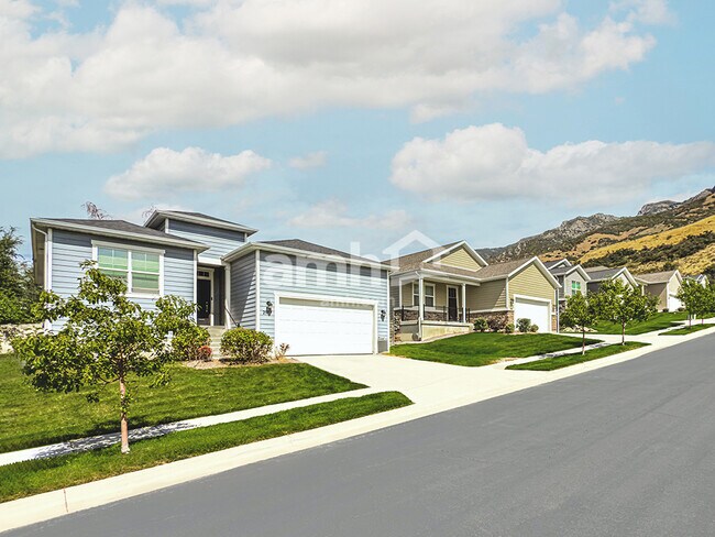 Building Photo - 2997 E S Village Dr