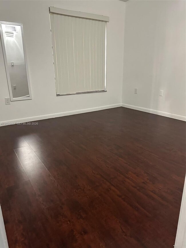 Building Photo - 9255 SW 125th Ave