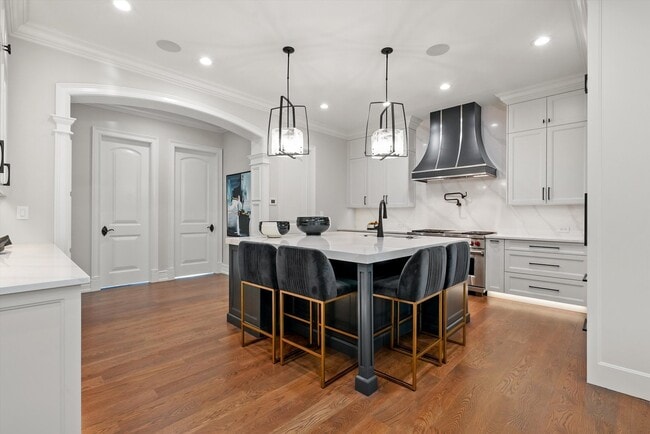 Building Photo - 6403 S Garfield St