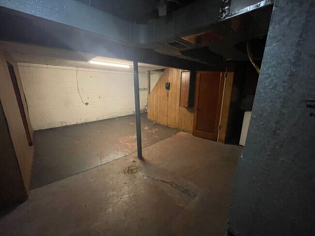 Building Photo - COMING SOON! This is a Lease-to-Own – Not ...