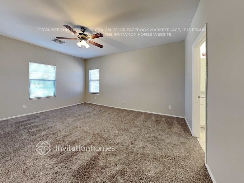 Building Photo - 185 W Desert Vista Trail