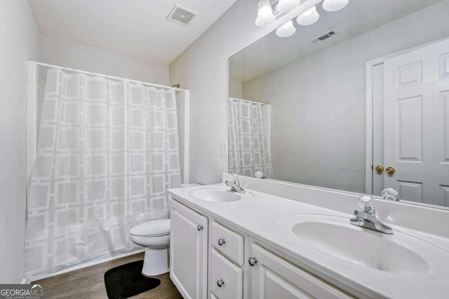 Building Photo - 2934 Wintercrest Dr