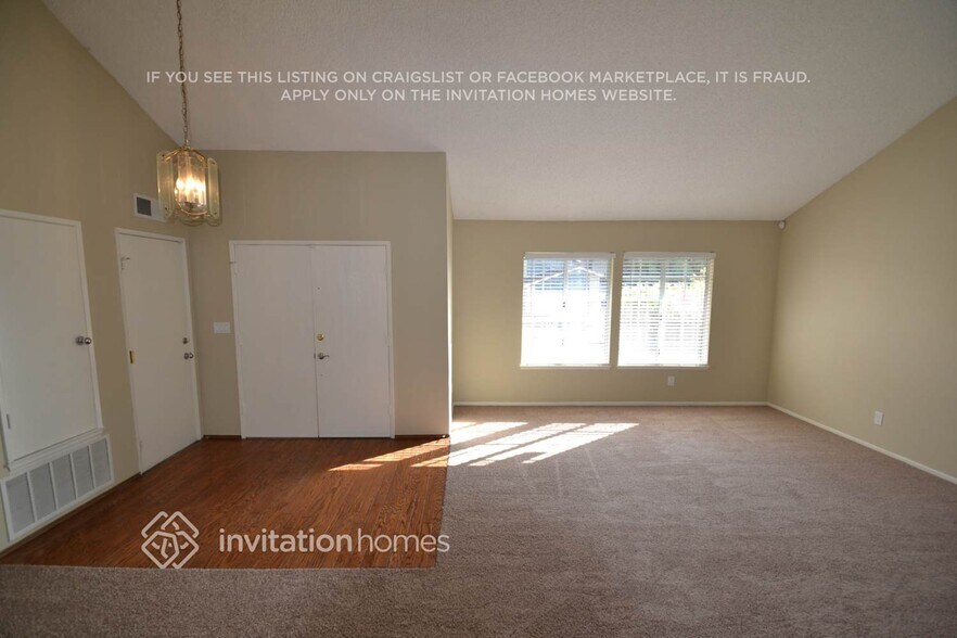 Building Photo - 22934 Frisca Dr