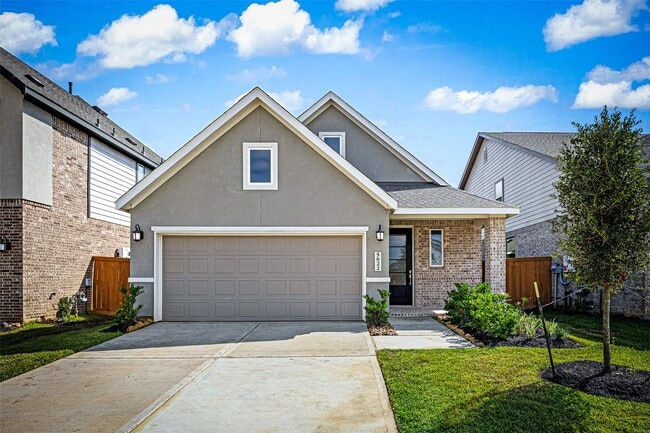 Building Photo - 5822 Majestic Sky Dr