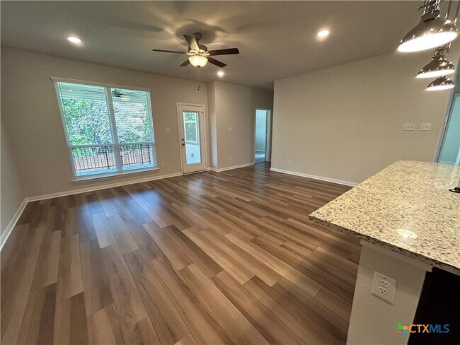 Building Photo - 5619 St Charles Dr