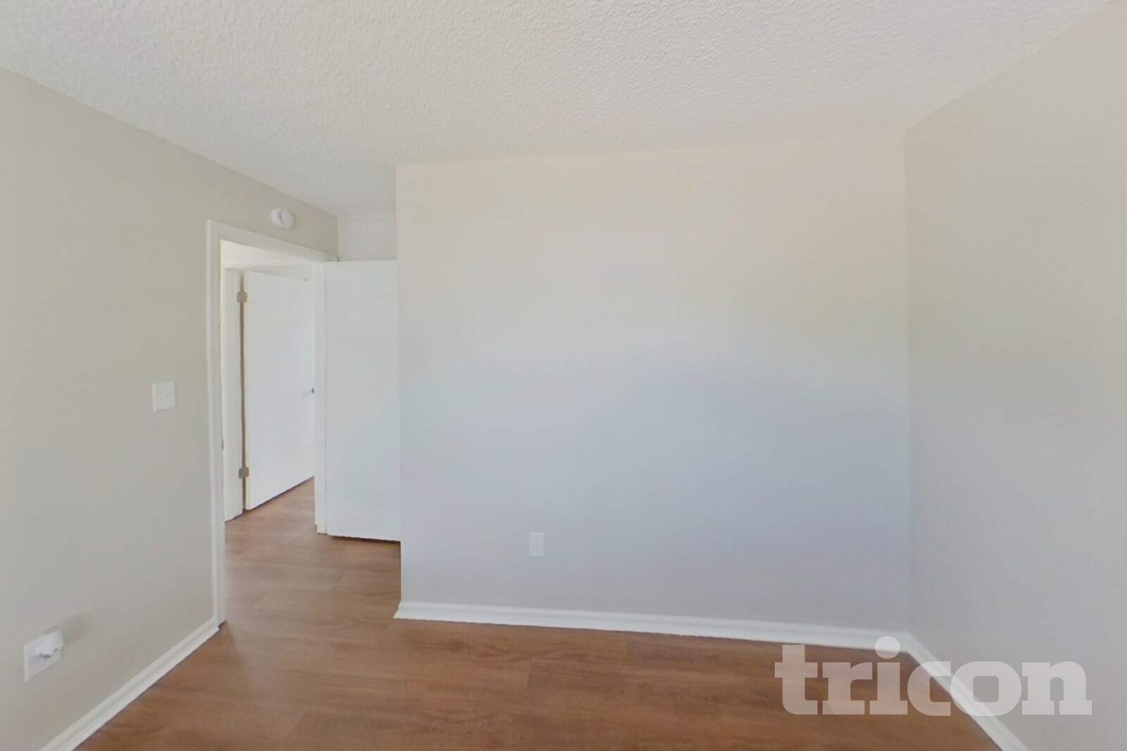 Building Photo - 1046 Nolte Dr W