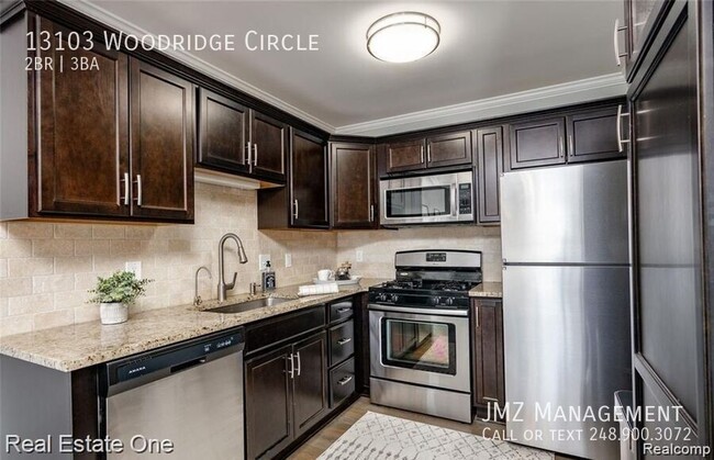Building Photo - 13103 Woodridge Cir