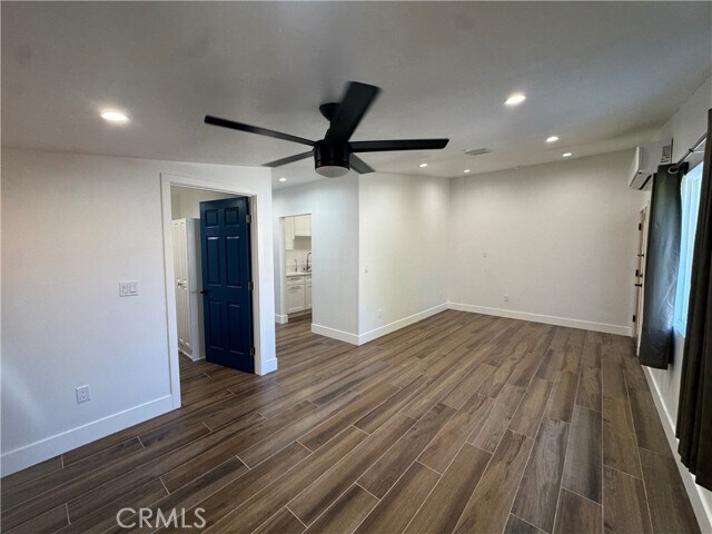 Building Photo - 6439 Graves Ave