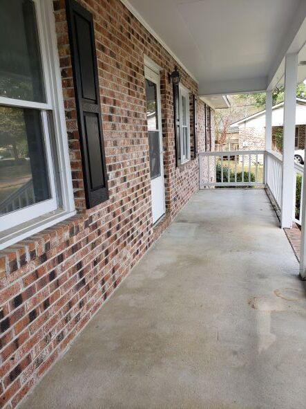 Building Photo - 3104 Sawyer St