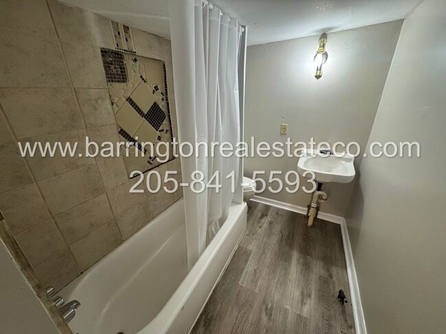 Building Photo - Birmingham *** APPROVED APPLICANT, PENDING DEPOSIT ***