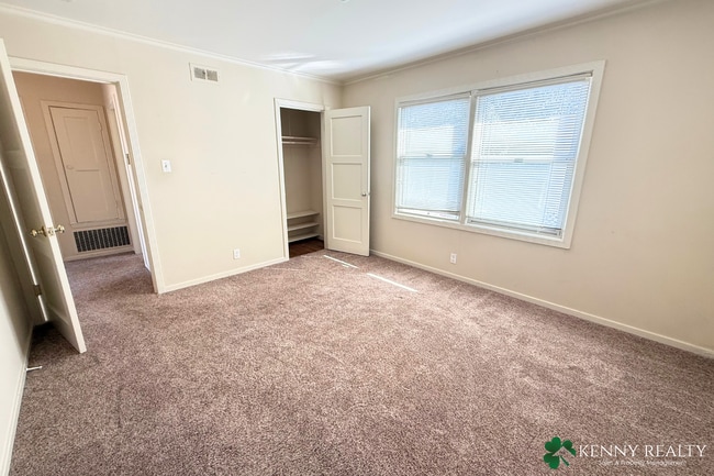 Building Photo - Charming 2-Bedroom Home with Private Backyard in South San Francisco