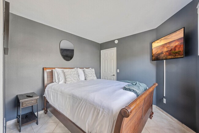 Building Photo - 27813 Firebrand Dr