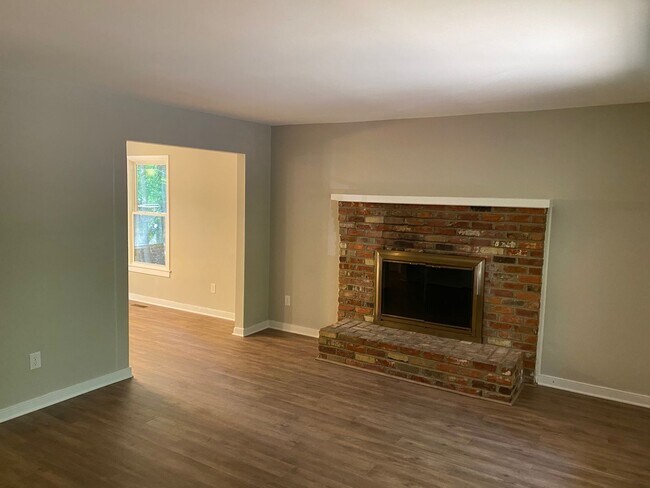 Building Photo - 1707 Choate Pl