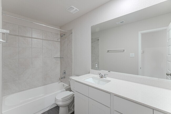 Building Photo - 9219 Grace Rdg Dr