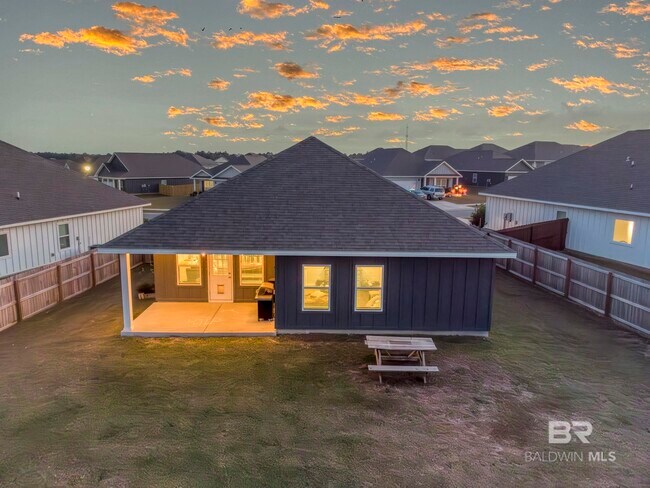 Building Photo - 13164 Shoshoney Cir