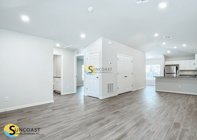 Building Photo - 3074 E Odier St