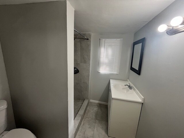 Building Photo - 3811 San Juan Ave