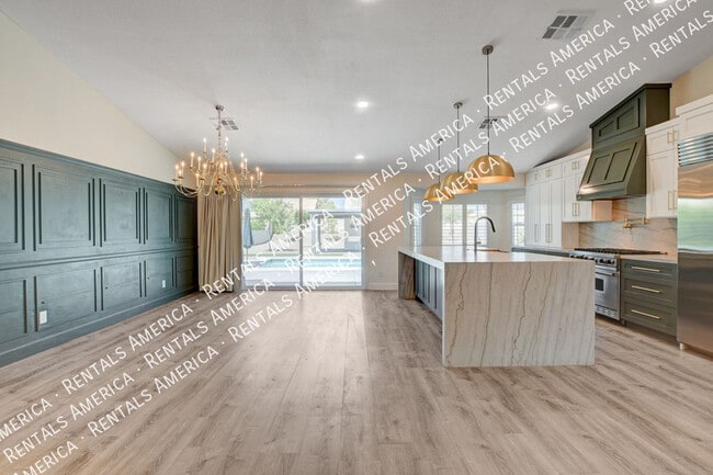 Building Photo - 6841 N Bienville St