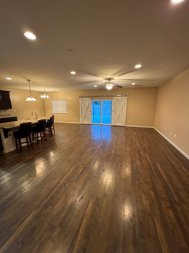 Building Photo - 13696 Daytona Ct