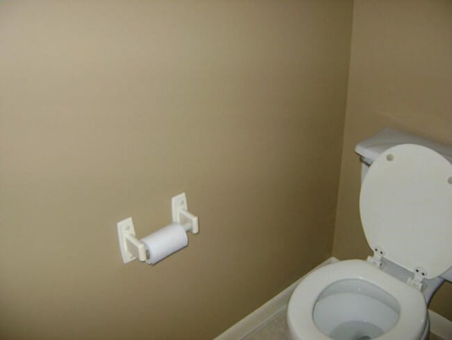 Building Photo - 19754 Cozy Cabbin Dr