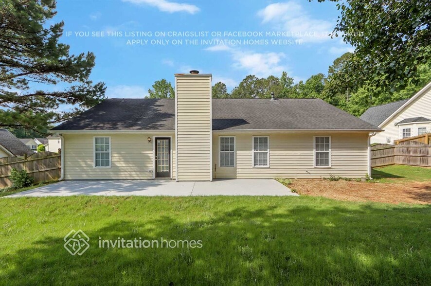Building Photo - 370 Telford Dr
