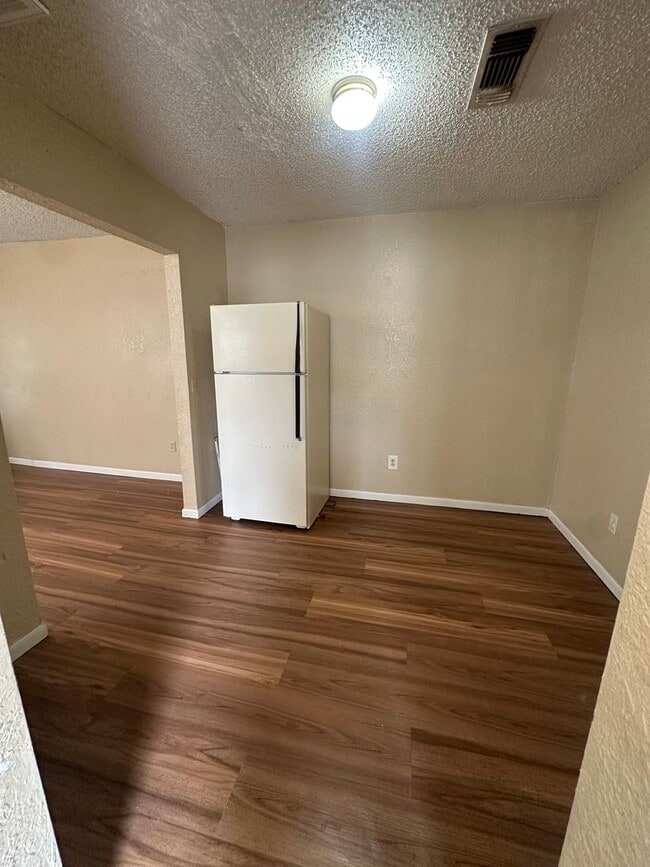 Building Photo - 3105 S Harrison- Duplex