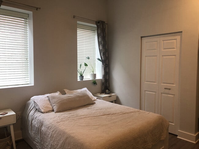 Building Photo - 4057 Penn Ave