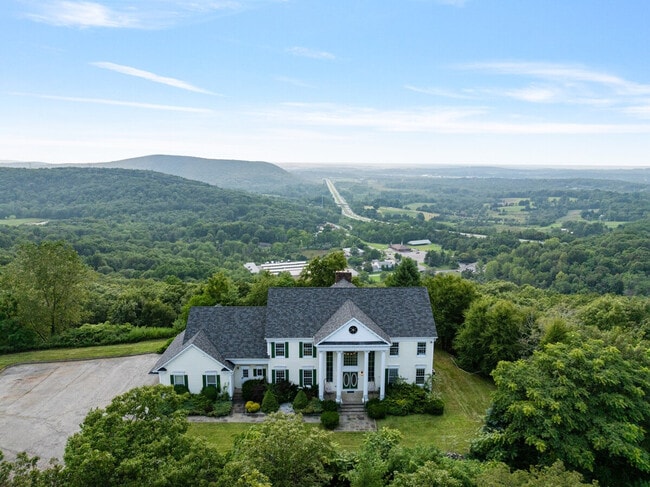 Building Photo - 321 Museum Village Rd