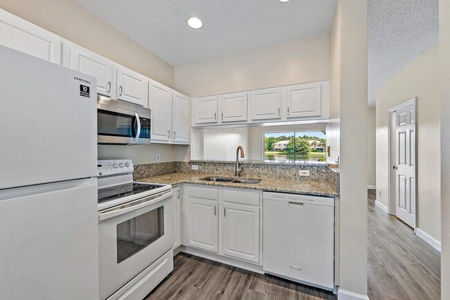 Building Photo - 5052 Palmbrooke Cir