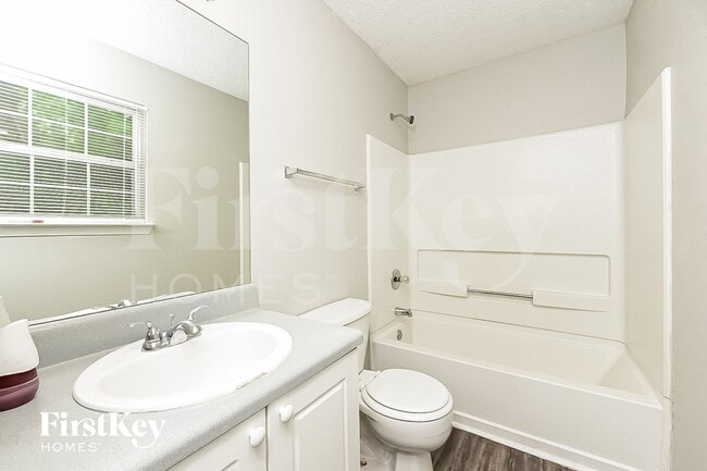 Building Photo - 136 Watercress Ct