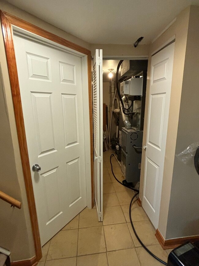 Building Photo - 2299 Liberty Ct