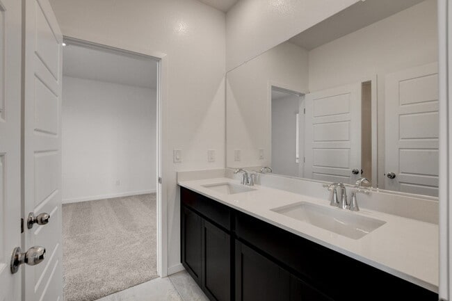 Building Photo - NEW NEXT GEN 4 Bedroom, 2 Story Home in CADENCE!