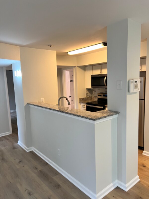 Building Photo - 4408 Lord Loudoun Ct