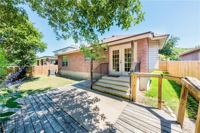 Building Photo - 2605 Andres Way