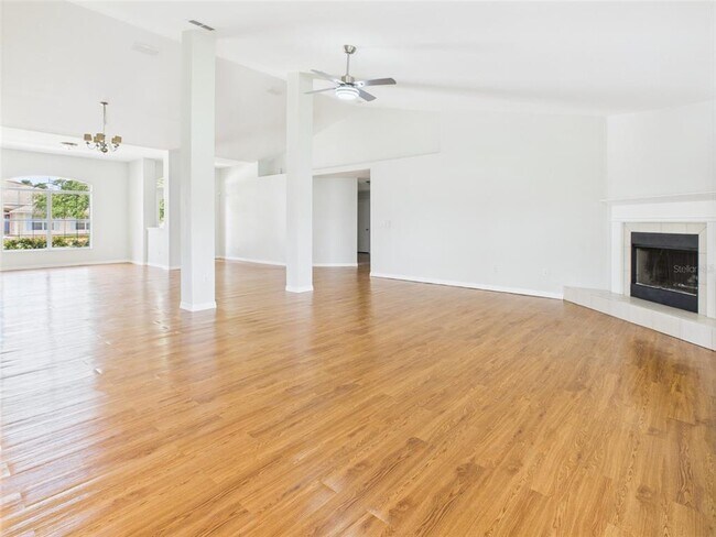 Building Photo - 9875 SW 55th Ct