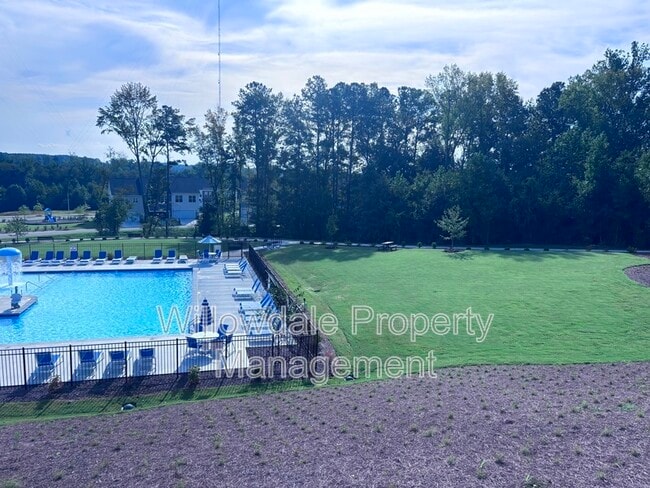 Building Photo - 398 Chesapeake Cmns St