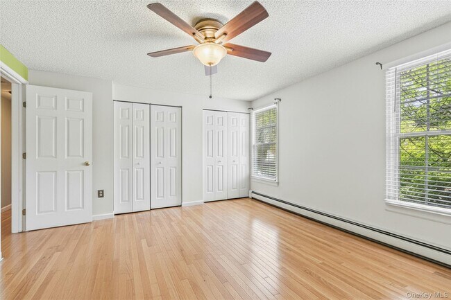 Building Photo - 21 Foreston Cir