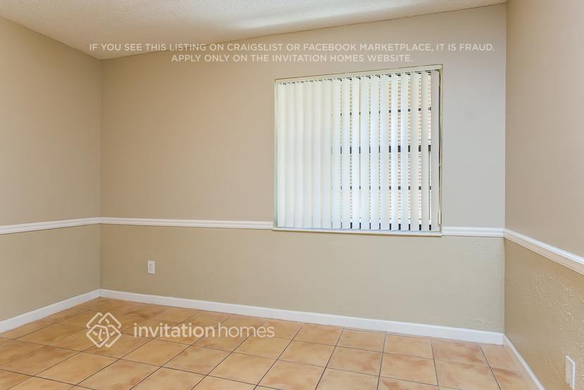 Building Photo - 1314 SW 131st Pl Cir E