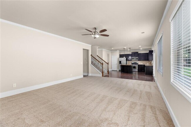 Building Photo - 2340 Cain Cir