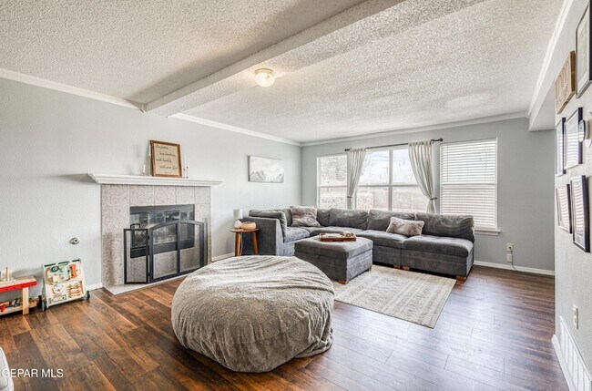 Building Photo - 12748 Tierra Pueblo Dr