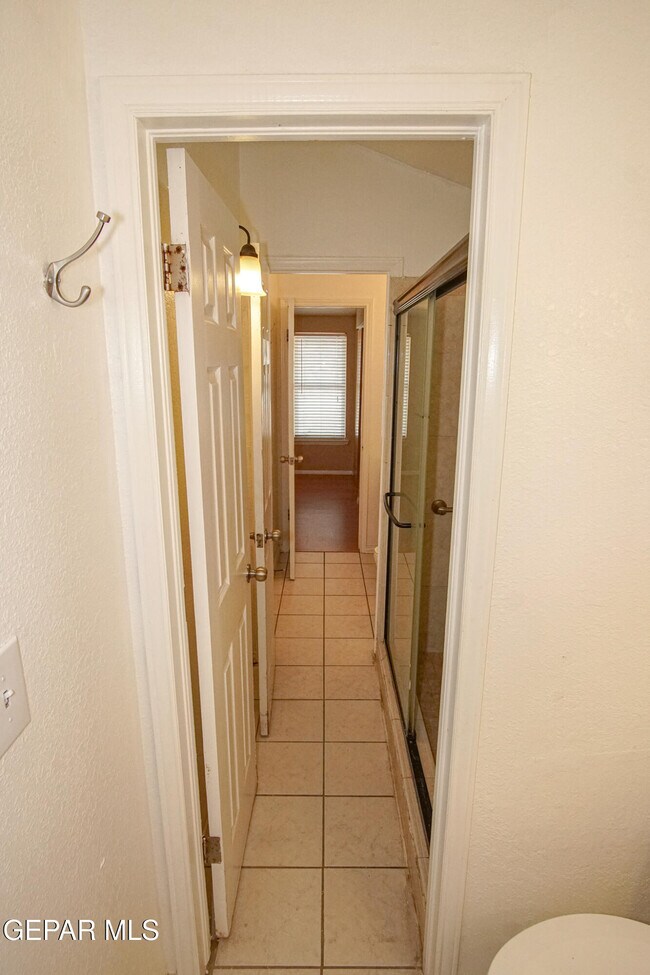 Building Photo - 1553 Rebecca Ann Dr