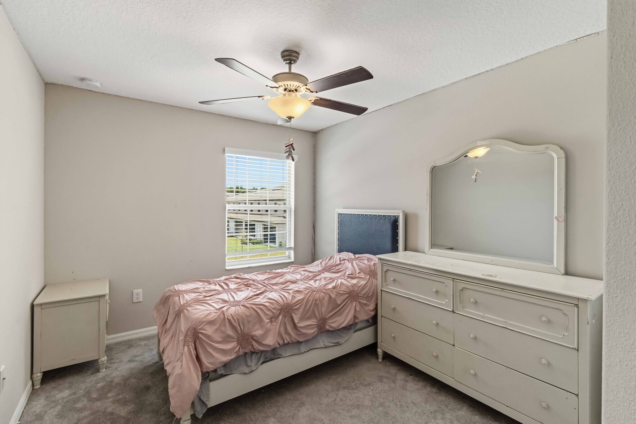 3rd bed - 9622 Pembrooke Pines Dr