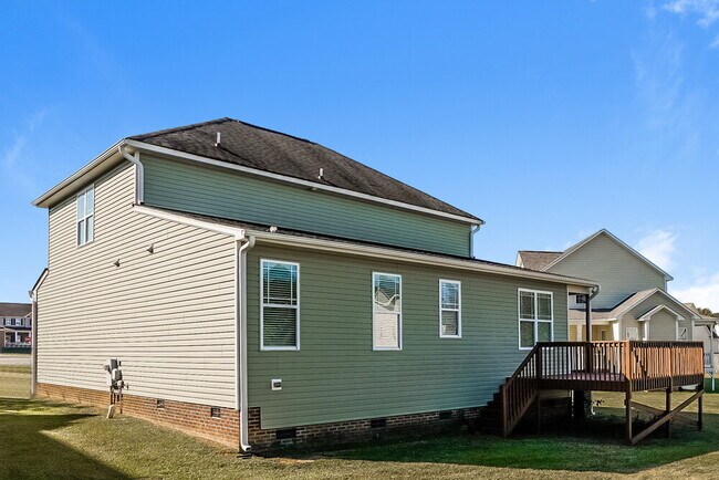 Building Photo - 56 Oakton Dr