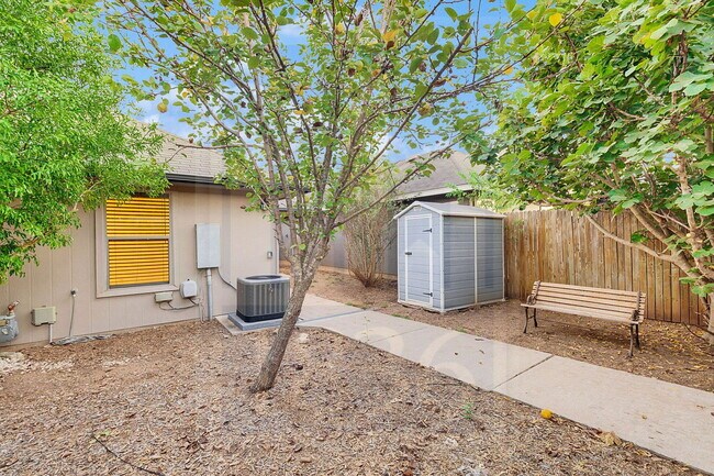 Building Photo - 4622 Credo Lane