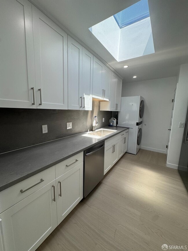 Building Photo - 21 Rio Ct