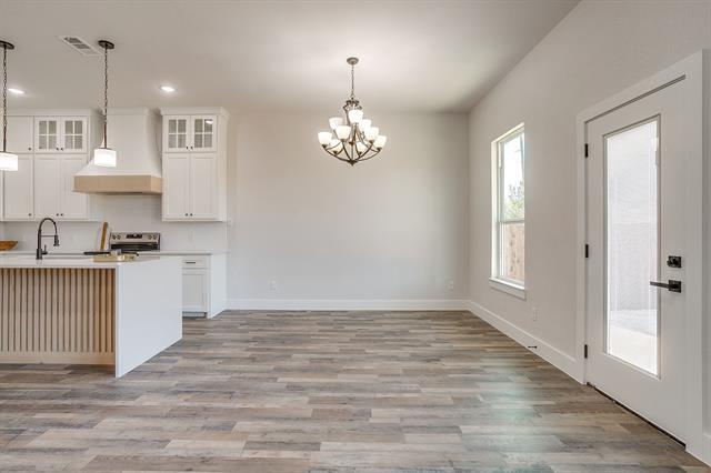 Building Photo - 1406 Dorado Dr