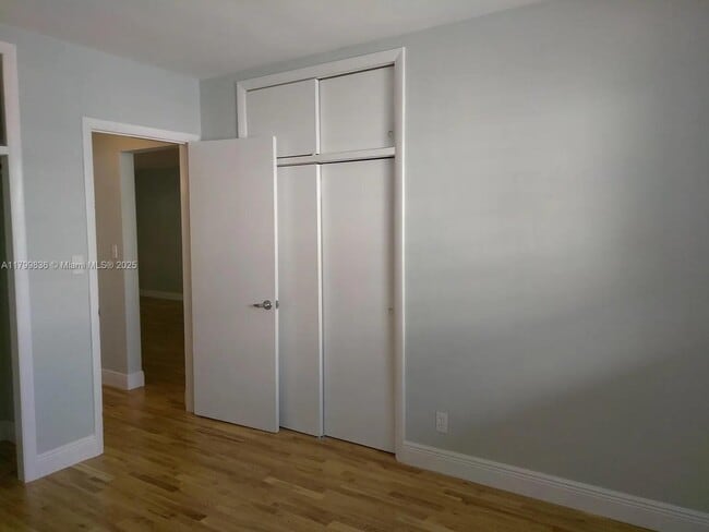 Building Photo - 6580 Santona St