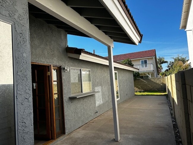 Building Photo - DON'T MISS OUT! HOME AVAILABLE BEGINNING OF MAY