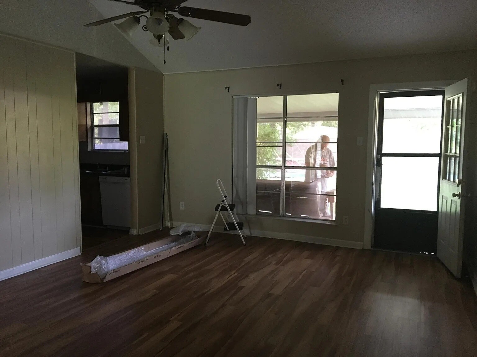 towards back of livingroom - 10980 Forest Gln