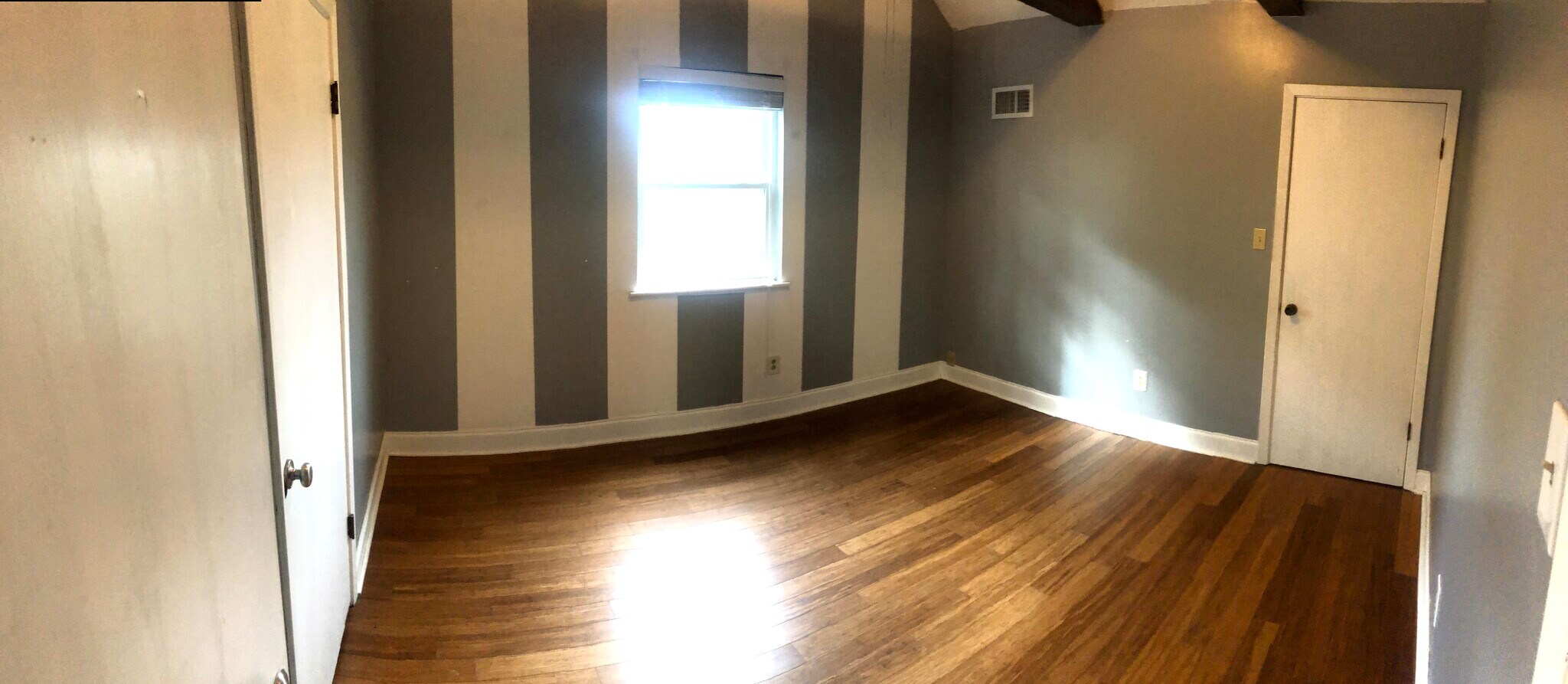 Building Photo - 207 Timothy Dr